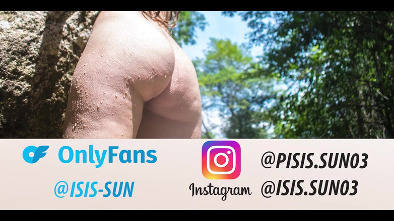 Isis Sun: 我在一家咖啡店遇到了一个来自俄罗斯的外国人。美丽的娇小金发女郎，她肯定知道如何操那个大屁股