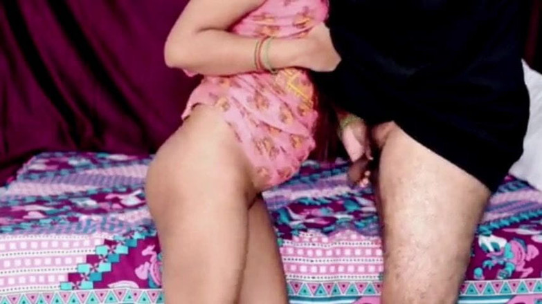 Desi play: Moglie indiana desi scopata da suo marito