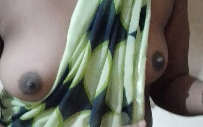 Sexiwife1992: बॉय फ्रेंड के साथ भारतीय भाभी