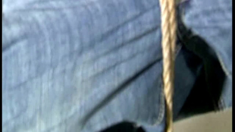 Submissed: Nomi bloccata sul pavimento e altro ancora