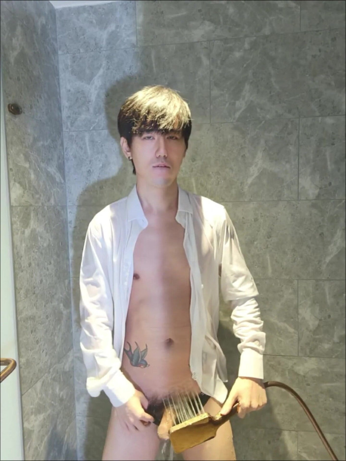 relive: Pokusa do łazienki