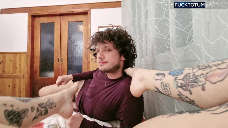 Fucktotum: Adorazione della lingua delicata - La mia figa leccata lentamente e...