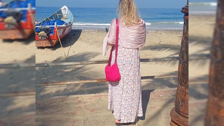 Selena701: Amateur blonde reife ehefrau genießt nackten sex nach dem gehen