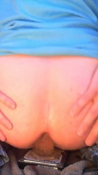 Distracție cu vibrator anal 001