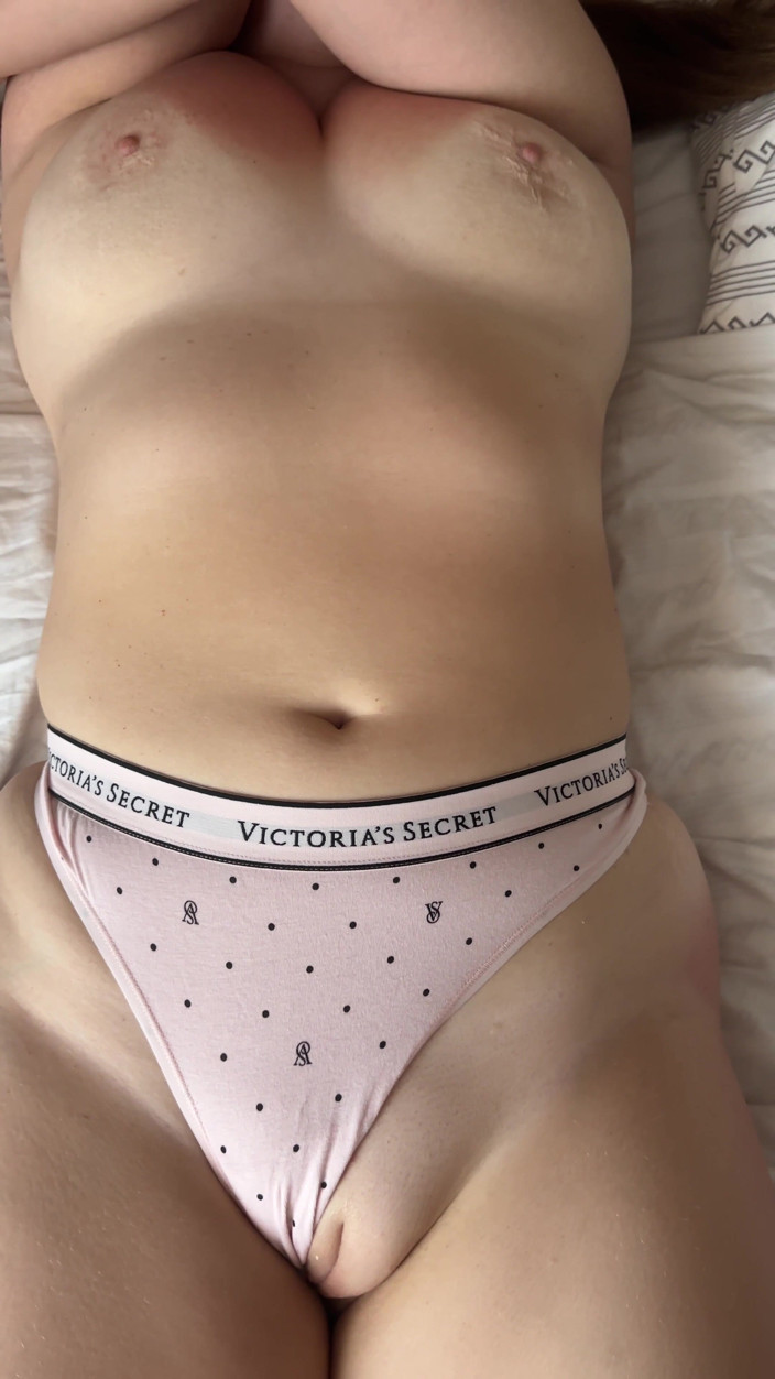 Booty_assx: I Fucked a Girl with Her Panties Pulled to the...