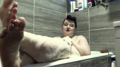 Mxtress Valleycat: Soapy Servitude