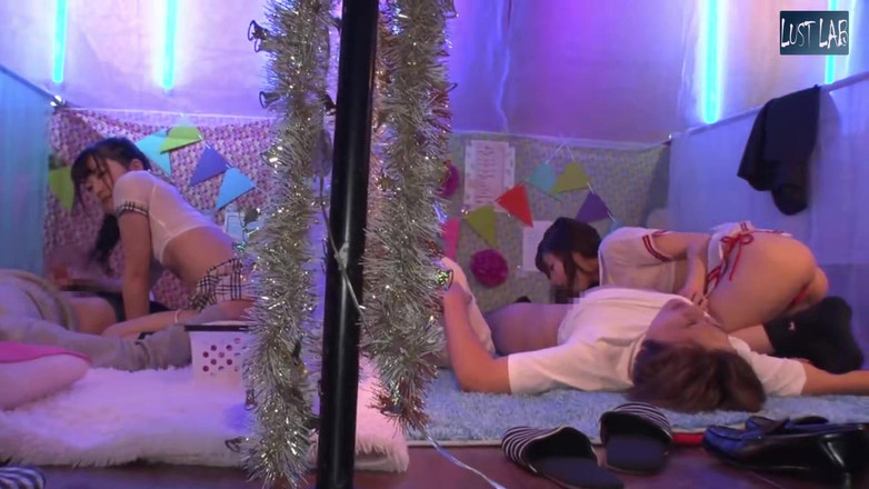 Lust lab: Zvonuri se rotesc în jurul unui punct de masaj Offbeat în cazul în...