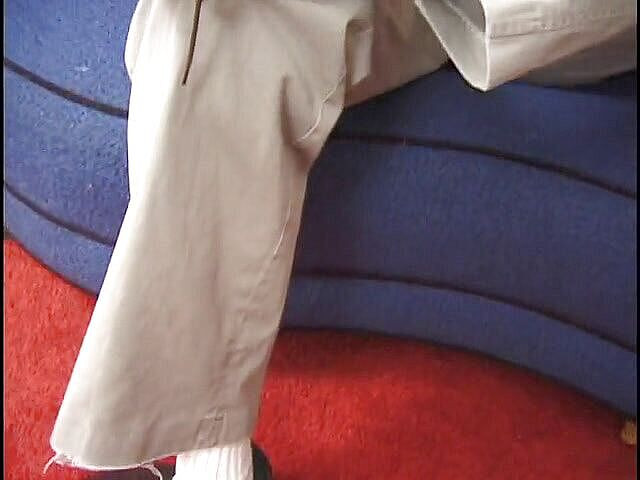 Fetish Media: 妊娠中の売春婦は、硬い刺し傷によって犯さ