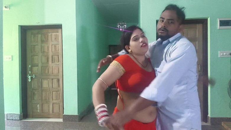 Sona bhabhi: Odia Hot Wife Chitting Her Husband and Sex with Her...