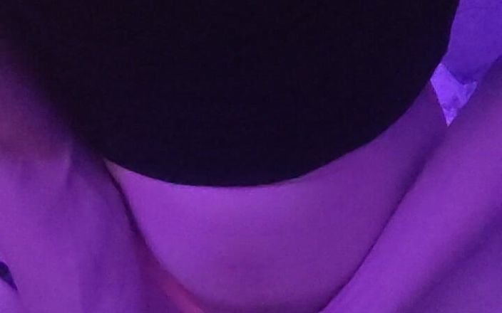 Kisasuka studio: Efeminat mănâncă spermă