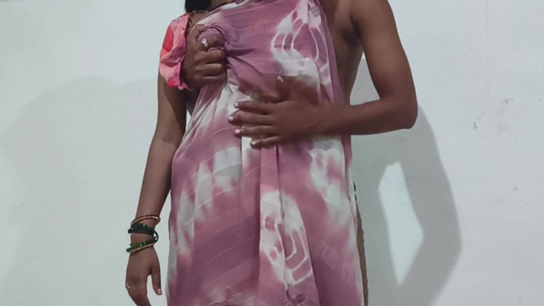 Nicks bhabhi7898: Played the Game by Looking Alone