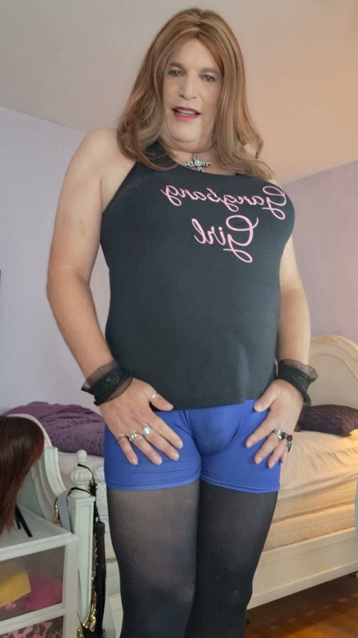 Victoria Lecherri: Do You Think I Will Get Attention in This Outfit?