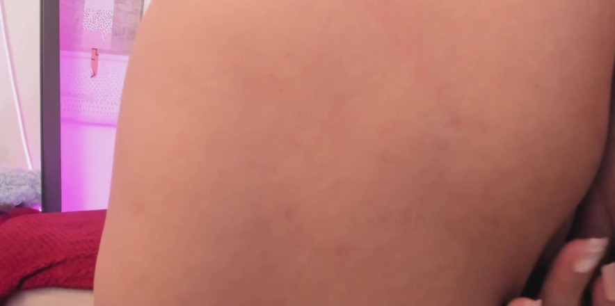Queenbbw: 太ったラティーナが自室で自慰をする