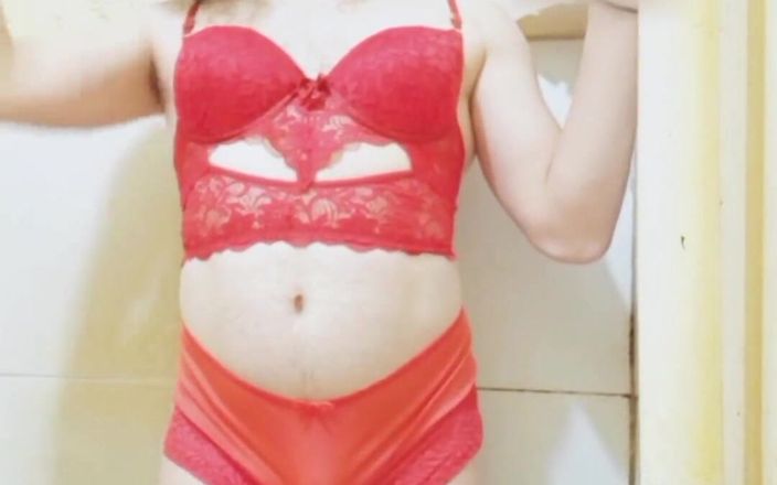 Carol videos shorts: Experimentando a lingerie vermelha da minha meia-irmã