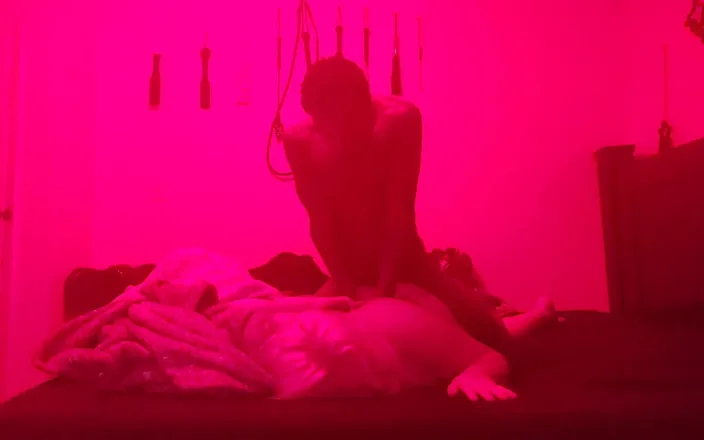 Missi Rae: Red Light Quickie