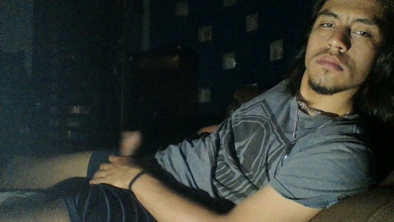 AlexAlejandro13: Este Chico Necesita Una Buena Pajota