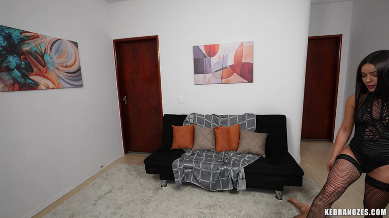 Kebranozes: Ge upp din manlighet till älskarinnan Bella Muniz