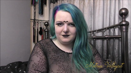 Mxtress Valleycat: Milking you on my farm