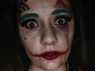 Joana Divina: Halloweenfeest 1