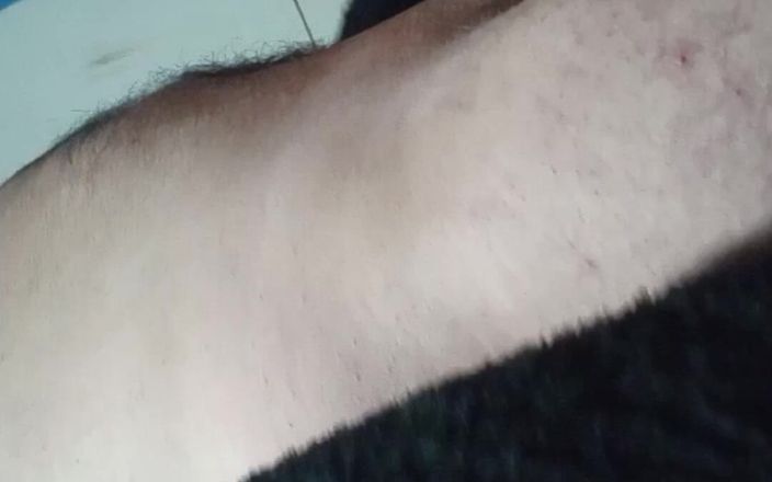 Dog4242: Amatoare cu cur bogat, filmare de acasă