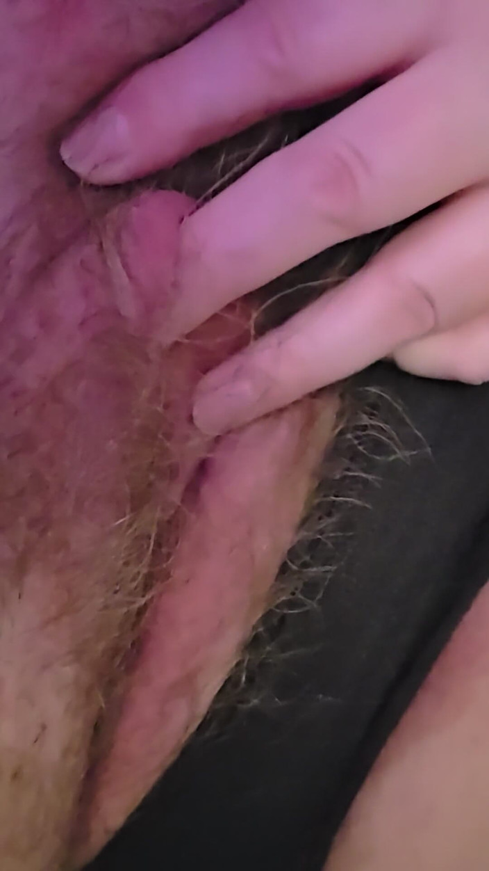 SWEET BIG BEAUTY: Bucură-te de tine cât mă forțez să ajung la orgasm