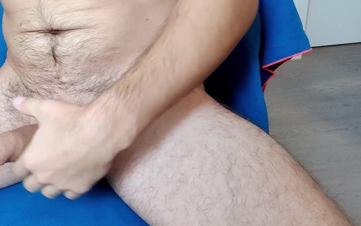 It&#039;s Tim: Massaging my thick dick