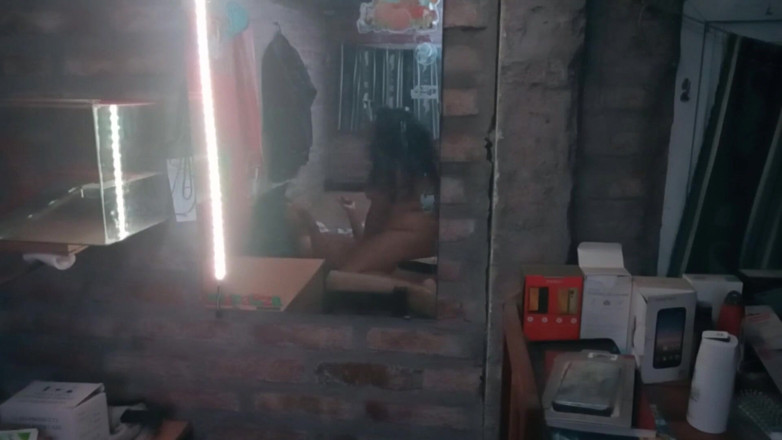 FANTASIAHARDCORESEX: Ho registrato la mia ragazza e l'ho trovata a scopare...