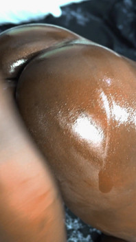 Porno Nigeriano: MILF Yoruba Adecuada Con Un Culo Hambriento