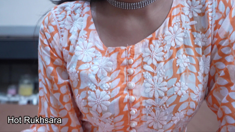 hot_rukhsara: Hot_rukhsara / Мои видео / горячая индийская бхабхи Rхухарсара имела дело с Devarji и хардкорно трахалась, когда была одна