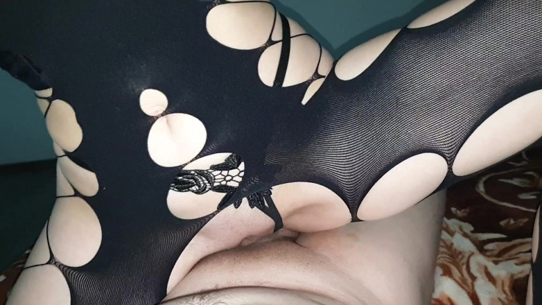 OliviaHaze: Jag bad om avsugning men hon ville ha en creampie