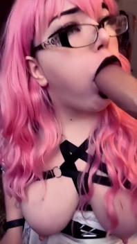 Manželka saje sousedský paroháčský fetiš