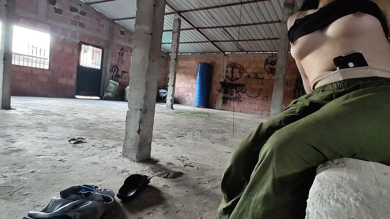 Crisanto999: Коли наші батьки не доглядають за нами, я прошу цього сучого сина трахнути мене