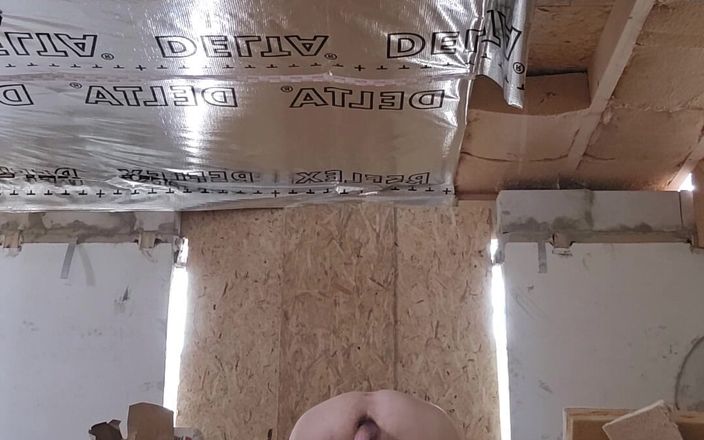 Chris_snoopy_91: Futai excitat după muncă cu vibratorul meu