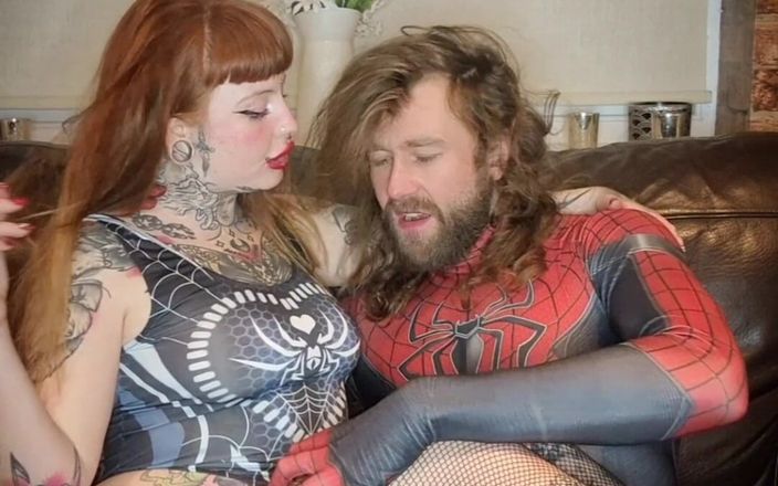 Yourfavecumslut: Venom Vs स्पाइडरमैन
