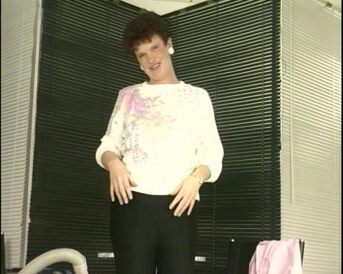 YOUR FIRST PORN: Compilação Sweet Pussy