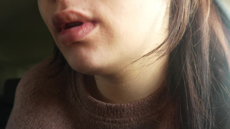 AmayaMori: Strângându-se în mașină Reacția mea alergică la flori de plastic