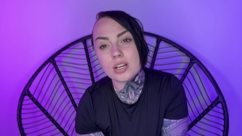 Miss Valentina: Più caldo di tua moglie