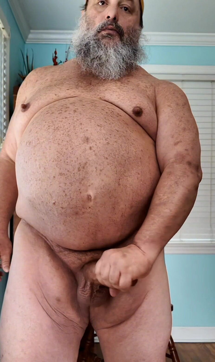 GeneWadexxx: Big Bear Cums