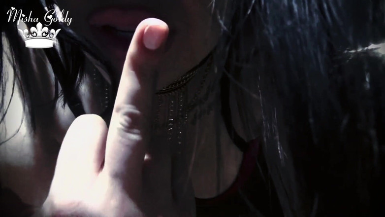 Goddess Misha Goldy: Sin coño para perdedor