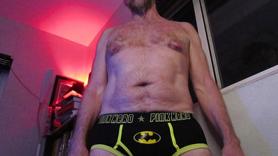 Hairyartist: Hårigartist på träning av min nya Robin