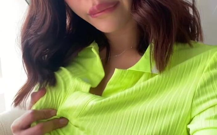 SweetGirl69: Ich habe ein geschenk für dich