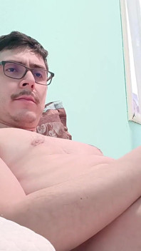 Handsome Nerd Jerks off and Cums Thic Milk