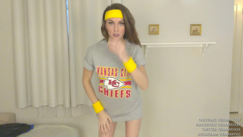 VieraMayXXX: Tshirt Suck Fuck Creampie and Facial