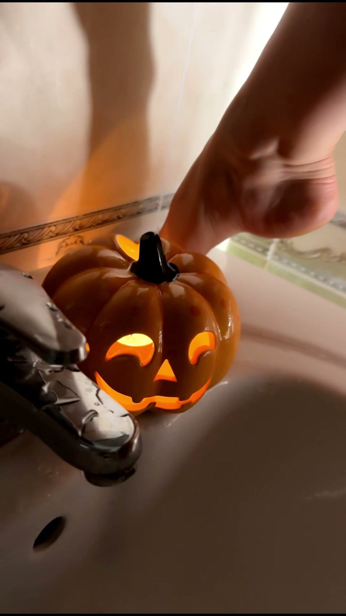 Sheryl X Sinclair: Spooky Halloween pis compilación