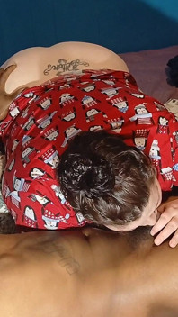 Pawg nghẹn họng đâm vào cổ họng
