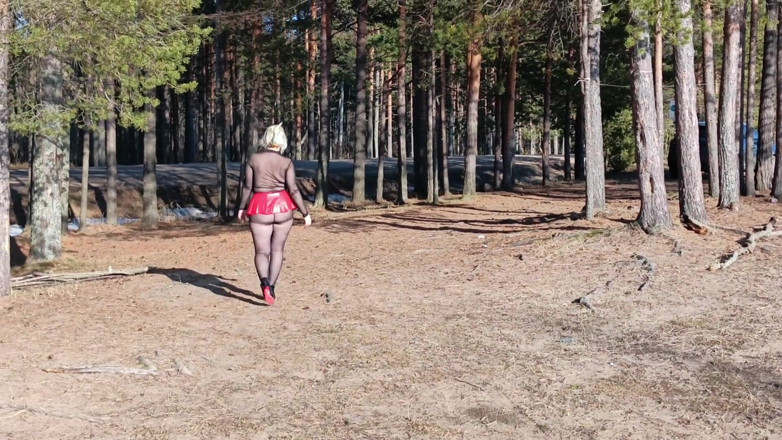 RedRoseRus: Sexy Micro Skirt - Walking Outdoor