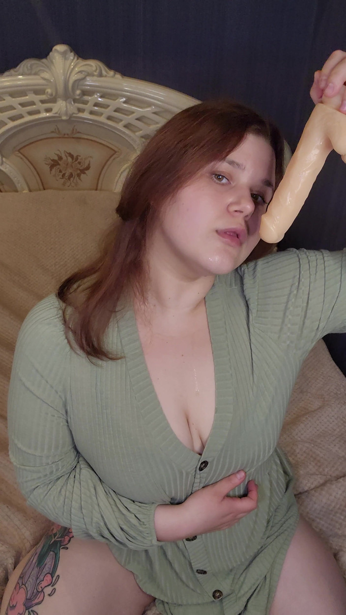 Peach Desert: POV Blowjob with a Dildo a Chubby Redhead in a...