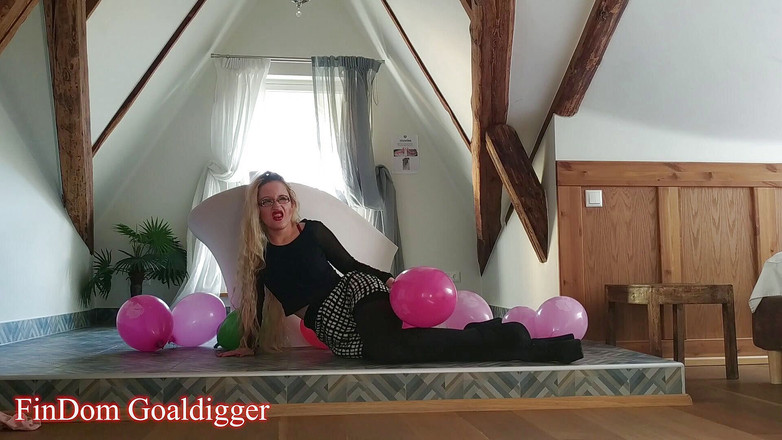 FinDom Goaldigger: 讨厌放屁的人脸