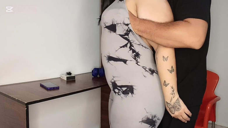 DimitryOfficial: Medan min styvsyster är upptagen kommer jag för att slappna av...