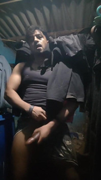 Desi Hunk Mastrubution